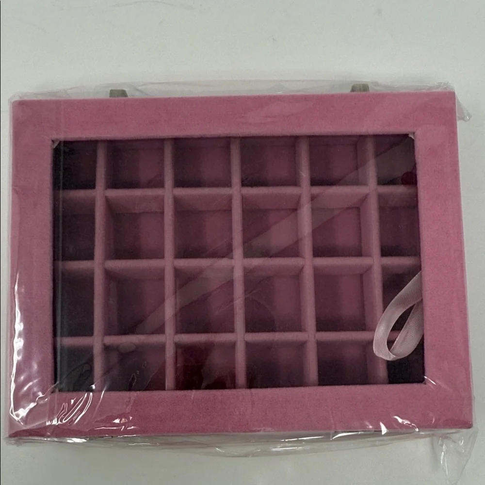Girl’s Pink Jewelry Box Organizer  8x6x2” with clasps to close NO mirror
